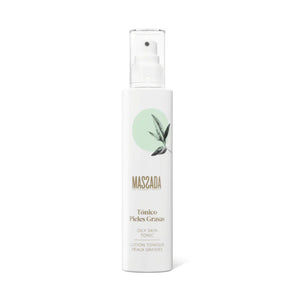 Fettige Haut. Toner - Massada